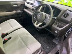 「この車の写真をもっと見たい」「状態が気になる」「この装備はついている？」どんな小さな疑問でもお気軽にお問い合わせください！ 4