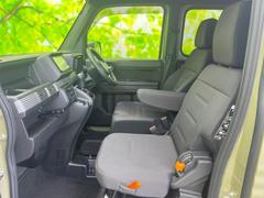 ネットで車を見ていてもイメージが湧かない・・・色々な会社や車がありすぎて何が良いのか分からない・・・そうお考えのお客様！ご相談のみでもＯＫです！ＷＥＣＡＲＳでは中古車購入の基本をお伝えします！ 6