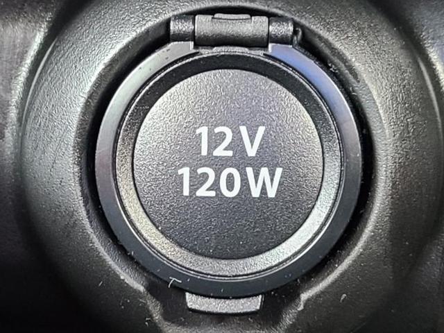 スポーツ ヘッドランプ HID/EBD付ABS/横滑り防止装置/クルーズコントロール/エアバッグ 運転席/エアバッグ 助手席/アルミホイール 純正 17インチ/パワーウインドウ/エンジンスタートボタン 禁煙車(17枚目)