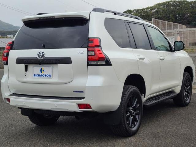4WD TX Lパッケージマットブラックエディション サンルーフ/ディスプレイオーディオ+ナビ9インチ/トヨタセーフティセンス/シートヒーター 前席/パノラマモニター/車線逸脱防止支援システム/シート フルレザー 革シート 衝突被害軽減システム 4WD(3枚目)