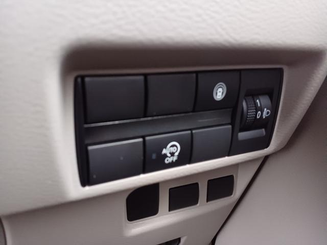 S 車線逸脱防止支援システム/パーキングアシスト バックガイド/EBD付ABS/横滑り防止装置/アイドリングストップ/禁煙車/エアバッグ 運転席/エアバッグ 助手席/エアバッグ サイド レーンアシスト(21枚目)