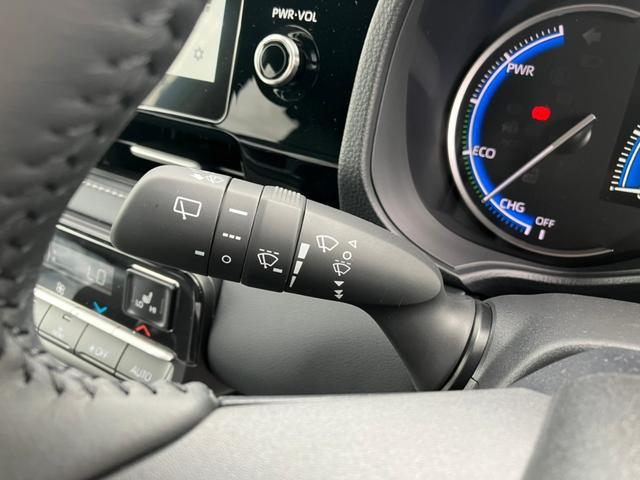 ハイブリッドS-Z ディスプレイオーディオ10.5インチ/トヨタセーフティセンス/両側電動スライドドア/シートヒーター 前席/車線逸脱防止支援システム/登録済未使用車/ヘッドランプ LED 衝突被害軽減システム(22枚目)