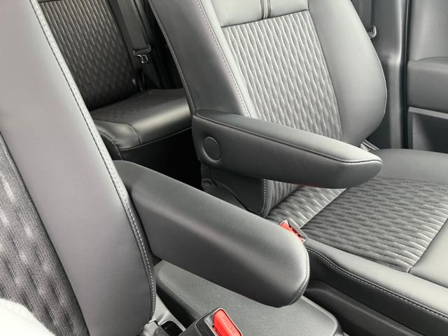 ハイブリッドS-Z ディスプレイオーディオ10.5インチ/トヨタセーフティセンス/両側電動スライドドア/シートヒーター 前席/車線逸脱防止支援システム/登録済未使用車/ヘッドランプ LED 衝突被害軽減システム(31枚目)