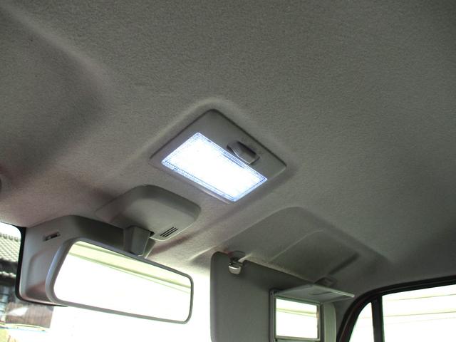 ハスラー Ｇ　ＨＩＤライト　ＬＥＤフォグ　ツートンルーフ　ナビ　フルセグ　バックカメラ　ビルトインＥＴＣ　オートエアコン　プッシュスタート　運転席シートヒーター　アイドリングストップ　レーダーブレーキサポート（9枚目）
