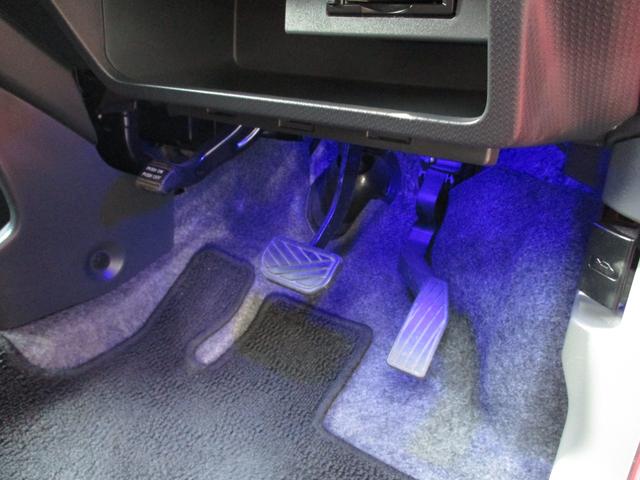 ハスラー Ｇ　ＨＩＤライト　ＬＥＤフォグ　ツートンルーフ　ナビ　フルセグ　バックカメラ　ビルトインＥＴＣ　オートエアコン　プッシュスタート　運転席シートヒーター　アイドリングストップ　レーダーブレーキサポート（30枚目）