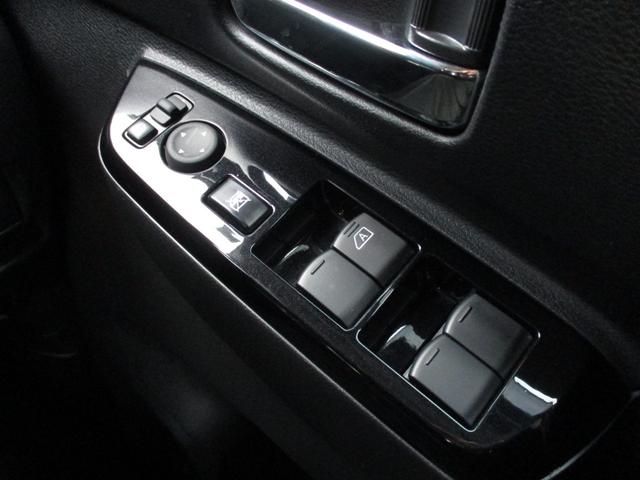 �w�d���i�[���h�A�~���[���p���[�E�B���h�E�x���W��������