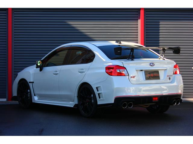 スバル ｗｒｘ ｓｔｉ ｓ２０７ ｎｂｒチャレンジパッケージ ２００台限定車 シリアルｎｏ １８ 専用ドライカーボンリアウイング レカロ黒革バケットシート ｂｂｓ鍛造１９ｉｎａｗ スエードステア 純正ナビｔｖ ｂカメラ 678 0万円 平成27年 15年 大分県 中古車