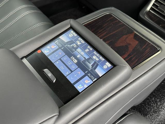 ＬＳ５００ｈ　バージョンＬ　ＳＲ　マークレビンソン　全周囲カメラ　デジタルミラー　１２．３型ナビＴＶ　黒革　前後シートヒーター＆ベンチレーション　マッサージシート　３眼ＬＥＤヘッドライト　パワートランク　エアサス　ＨＵＤ　ＢＳＭ(31枚目)