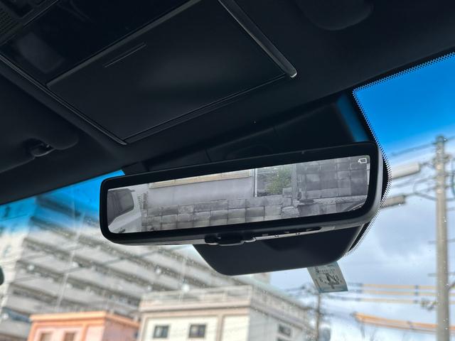 ＬＸ ＬＸ６００　ＳＲ　リアエンター　マークレビンソン　モデリスタエアロＰＫＧ　ＯＰ２２ｉｎＡＷ　クールＢＯＸ　おくだけ充電　全周囲カメラ　デジタルミラー　白革　ベンチレーションシート　パワーバックドア　ＢＳＭ　ＨＵＤ（21枚目）