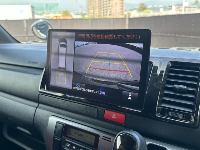 ハイエースバン スーパーＧＬ　ダークプライムＩＩ　全周囲カメラ　デジタルミラー　両側電動スライドドア　ＯＰエアロ　１０型ナビＴＶ　社外ボンネット＆オーバーフェンダー＆テール＆マフラーカッター＆１８ｉｎＡＷ　ローダウン　前後ドラレコ　シートカバー（16枚目）