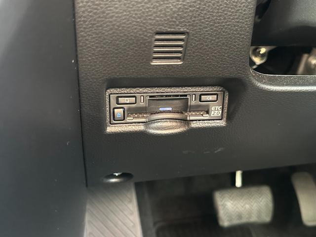 ヴォクシー ハイブリッドS-Z GRエアロキット 快適利便パッケージ OP10.5型ナビTV DVD再生 OPプロジェクター式LEDライト BSM アドバンストドライブ パワースライドドア 両側電動スライドドア 前後シートヒーター(20枚目)