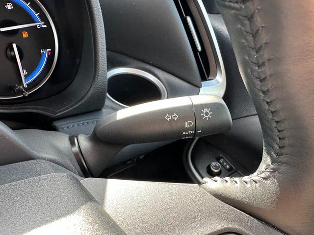 ヴォクシー ハイブリッドS-Z GRエアロキット 快適利便パッケージ OP10.5型ナビTV DVD再生 OPプロジェクター式LEDライト BSM アドバンストドライブ パワースライドドア 両側電動スライドドア 前後シートヒーター(26枚目)