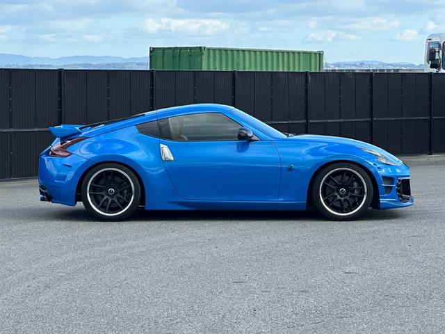 フェアレディZ バージョンST ROWENフロントバンパー 社外リアバンパー 社外マフラー 78worksヘッドライト&テールランプ WORK19inAW RGレーシングギア車高調 BOSEサウンド 純正ナビ ハーフレザー ETC(9枚目)