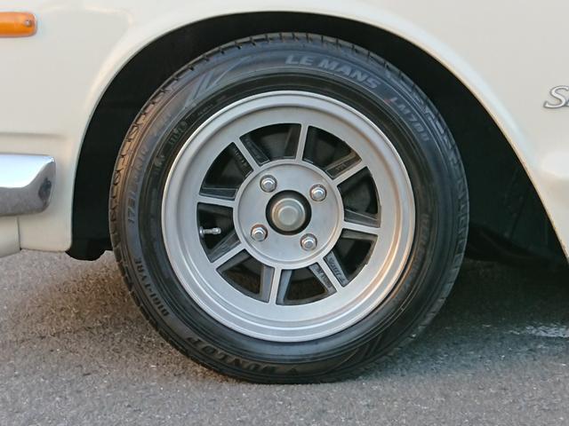 スカイライン 　２０００ＧＴ　ハコスカ　４ドア　記録簿３１年間１８枚あり　４４ｙ分割グリル　４５ｙワンテール　ソレックス　タコ足　デュアルマフラー　ハヤシ１４インチ　チンスポ（12枚目）