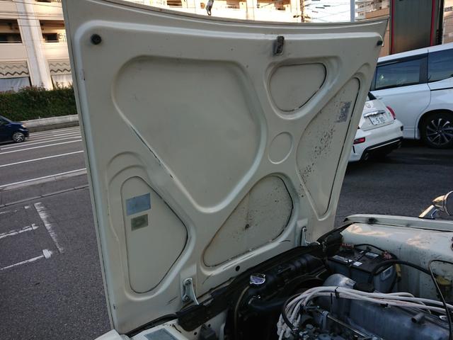 スカイライン 　２０００ＧＴ　ハコスカ　４ドア　記録簿３１年間１８枚あり　４４ｙ分割グリル　４５ｙワンテール　ソレックス　タコ足　デュアルマフラー　ハヤシ１４インチ　チンスポ（27枚目）