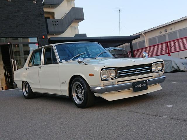 スカイライン 　２０００ＧＴ　ハコスカ　４ドア　記録簿３１年間１８枚あり　４４ｙ分割グリル　４５ｙワンテール　ソレックス　タコ足　デュアルマフラー　ハヤシ１４インチ　チンスポ（45枚目）