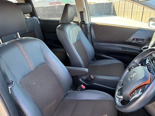 シエンタ ハイブリッド　ファンベースＧ　クエロ　全周囲カメラ　純正９型ナビＴＶ　ＯＰ１５ｉｎＡＷ　両側電動スライドドア　ステア＆シートヒーター　ＬＥＤランプＰＫＧ　トヨタセーフティセンス　パーキングサポートブレーキ　ドラレコ　ＥＴＣ　ハーフレザー（17枚目）