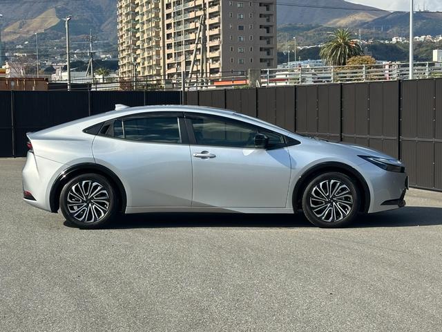 プリウス X OP8型ディスプレイオーディオ モデリスタ17inAW BSM ETC2.0 バックモニター ドラレコ パーキングサポートブレーキ BiBeamLEDヘッドランプ オートハイビーム セーフティセンス(9枚目)