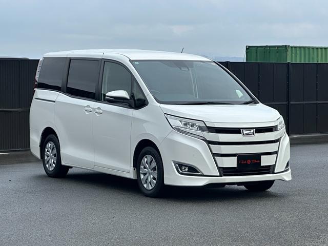 ノア X サイドリフトアップチルトシート車 インテリジェントクリアランスソナー 両側電動スライドドア スマートキー 純正ナビ Bカメラ セーフティセンス パーキングサポートブレーキ LEDヘッドライト&フォグ(7枚目)