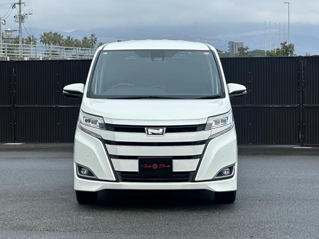 ノア X サイドリフトアップチルトシート車 インテリジェントクリアランスソナー 両側電動スライドドア スマートキー 純正ナビ Bカメラ セーフティセンス パーキングサポートブレーキ LEDヘッドライト&フォグ(12枚目)