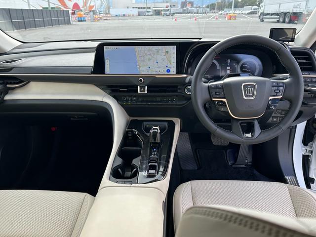 ���g���^�`�[�����C�g�i�A�h�o���X�g�p�[�N�i�����[�g�@�\�t�j�{�p�[�L���O�T�|�[�g�u���[�L�^�A�h�o���X�g�h���C�u�j���J���[�w�b�h�A�b�v�f�B�X�v���C���X�e�A�q�[�^�[���^�b�`�Z���T�[���p�h���V�t�g��