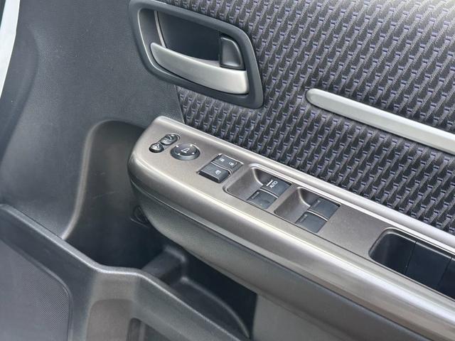 ステップワゴンスパーダ スパーダ・クールスピリット　ホンダセンシング　７人乗　リアエンターテイメント　９型ナビＴＶ　ＴＥＩＮ車高調　無限フロントスポイラー　社外１８ｉｎＡＷ　両側電動スライドドア　ホンダセンシング　ハーフレザーシート　Ｂカメラ　ＥＴＣ　ＬＥＤヘッドランプ（26枚目）