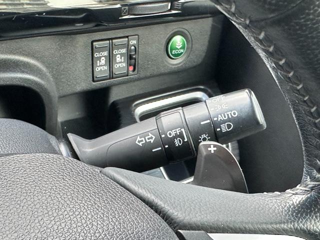 ステップワゴンスパーダ スパーダ・クールスピリット　ホンダセンシング　７人乗　リアエンターテイメント　９型ナビＴＶ　ＴＥＩＮ車高調　無限フロントスポイラー　社外１８ｉｎＡＷ　両側電動スライドドア　ホンダセンシング　ハーフレザーシート　Ｂカメラ　ＥＴＣ　ＬＥＤヘッドランプ（29枚目）