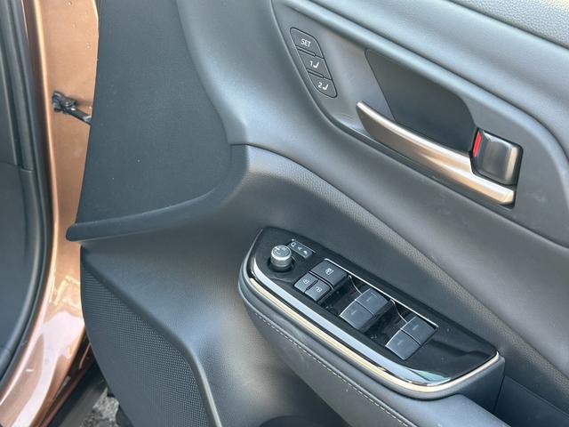 �Ԃ̏ڍׂ₨�X���ɂ��Ă̂��₢���킹�́A�f�������[�����ς�A���͖����d�b�@�O�O�V�W�U�O�S�Q�T�V�X�Q�@����͂��Ă��₢���킹�������B���ЃX�^�b�t���ׂ��������������Ē����܂��B