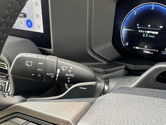 ランドクルーザー２５０ ＺＸ　ＳＲ　ＪＢＬサウンド　トヨタチームメイト　おくだけ充電　ＨＵＤ　ＢＳＭ　全周囲カメラ　デジタルミラー　パワーバックドア　茶革　ベンチレーションシート　ルーフレール　アクセサリーコンセント　寒冷地仕様（23枚目）