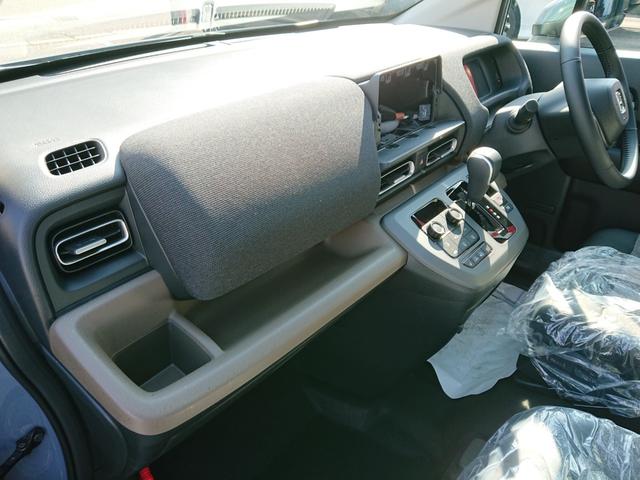 フリード e:HEVエアー EX ホンダセンシング ナビ装着用PKG 両側電動スライドドア Bカメラ アダプティブクルコン BSM パークセンサー コンビシート シートヒーター フルLEDヘッドランプ オートハイビーム リアクーラー(24枚目)