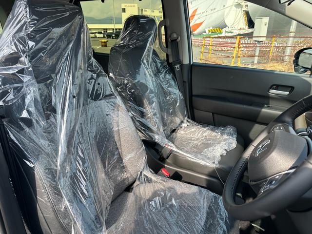 フリード ｅ：ＨＥＶエアー　ＥＸ　ホンダセンシング　ナビ装着用ＰＫＧ　両側電動スライドドア　Ｂカメラ　アダプティブクルコン　ＢＳＭ　パークセンサー　コンビシート　シートヒーター　フルＬＥＤヘッドランプ　オートハイビーム　リアクーラー（26枚目）