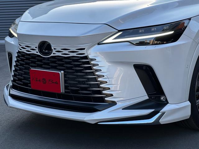 ＲＸ３５０ｈ　バージョンＬ　ＳＲ　モデリスタエアロキット　前後ドラレコ　全周囲カメラ　おくだけ充電　レクサスチームメイト　ＨＵＤ　パワーバックドア　茶革　前後ベンチレーションシート　１４型ナビＴＶ　２１ｉｎＡＷ　三眼フルＬＥＤ（画像37）
