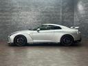 GT-R トラックエディション エンジニアードbyニスモ 2020年モデル NISMOスポーツリセッティングTYPE-2 カーボンルーフ フジツボチタンマフラー 専用レイズ20in鍛造AW レカロ専用シート シートヒーター BOSE 純正ナビ Bカメラ 中古車画像_3