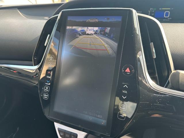 プリウスＰＨＶ Ａプレミアム　１１．６型ナビＴＶ　Ｂカメラ　黒革　シートヒーター　パワーシート　ＨＵＤ　ＢＳＭ　アクセサリーコンセント　トヨタセーフティセンス　ＬＥＤヘッドランプ　アダプティブハイビーム　インテリパークアシスト（18枚目）