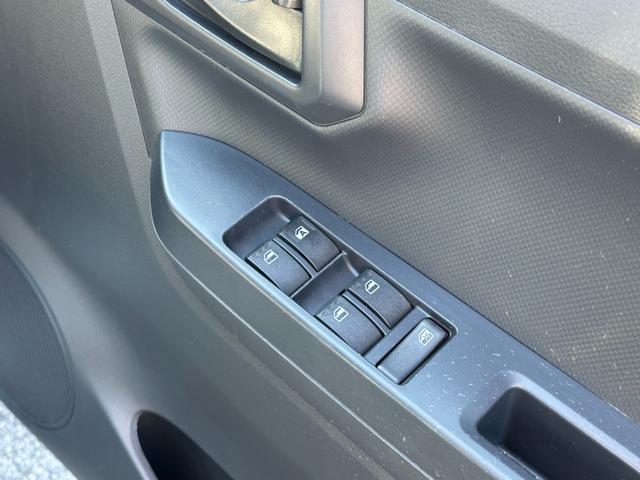 プレオプラス F キーレス 純正CDオーディオ アイドリングストップ ヘッドライトレベライザー フロアマット&ドアバイザー(22枚目)