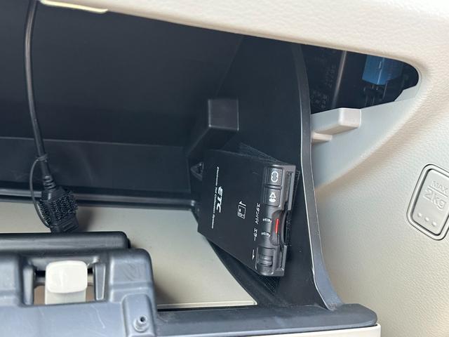 NV100クリッパーリオ E エマージェンシーブレーキ 電動スライドドア 純正ナビ/TV バックモニター ETC リアクーラー スマートキー&プッシュスタートHID オートライト フォグ 純正アルミ 電動格納ドアミラー ICターボ(23枚目)