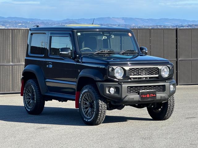 ジムニーシエラ ＪＣ　社外８型ナビＴＶ　Ｂカメラ　ショウワガレージリフトアップキット　ラテラルロッド　社外１６ｉｎＡＷ＆オープンカントリーＲ／Ｔタイヤ　社外テール＆グリル　シートヒーター　マッドフラップ　ブレーキサポート（7枚目）