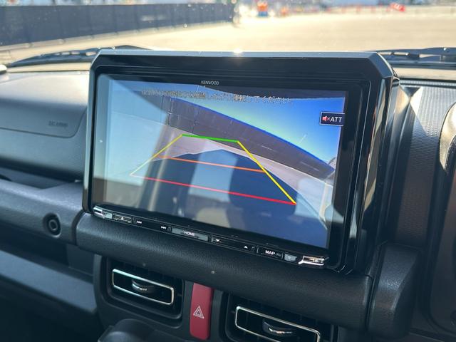 ジムニーシエラ ＪＣ　社外８型ナビＴＶ　Ｂカメラ　ショウワガレージリフトアップキット　ラテラルロッド　社外１６ｉｎＡＷ＆オープンカントリーＲ／Ｔタイヤ　社外テール＆グリル　シートヒーター　マッドフラップ　ブレーキサポート（16枚目）