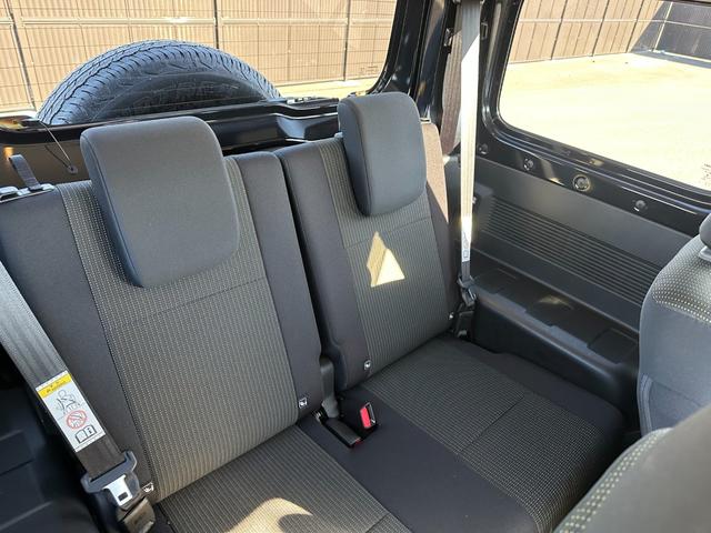 ジムニーシエラ ＪＣ　社外８型ナビＴＶ　Ｂカメラ　ショウワガレージリフトアップキット　ラテラルロッド　社外１６ｉｎＡＷ＆オープンカントリーＲ／Ｔタイヤ　社外テール＆グリル　シートヒーター　マッドフラップ　ブレーキサポート（29枚目）