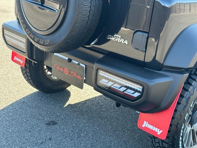 ジムニーシエラ ＪＣ　社外８型ナビＴＶ　Ｂカメラ　ショウワガレージリフトアップキット　ラテラルロッド　社外１６ｉｎＡＷ＆オープンカントリーＲ／Ｔタイヤ　社外テール＆グリル　シートヒーター　マッドフラップ　ブレーキサポート（32枚目）