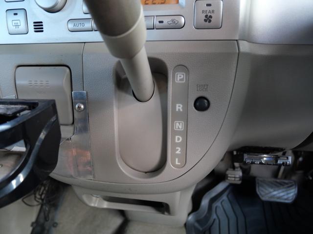 エブリイワゴン ＰＺターボスペシャル　両側電動スライドドア　オートステップ　キーレスエントリー　ナビ　フルセグ　ＥＴＣ　オートエアコン　電動格納ミラー　パワーステアリング（28枚目）