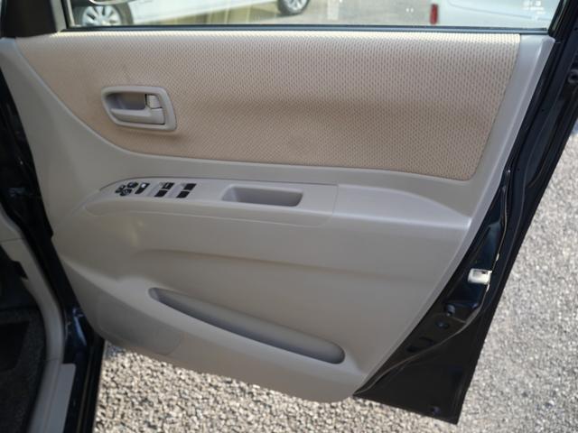 パレット Ｘ　左側電動スライドドア　スマートキー　プッシュスタート　ＣＤ　バックモニター　電動格納ミラー　オートエアコン　プライバシーガラス　セキュリティ（12枚目）