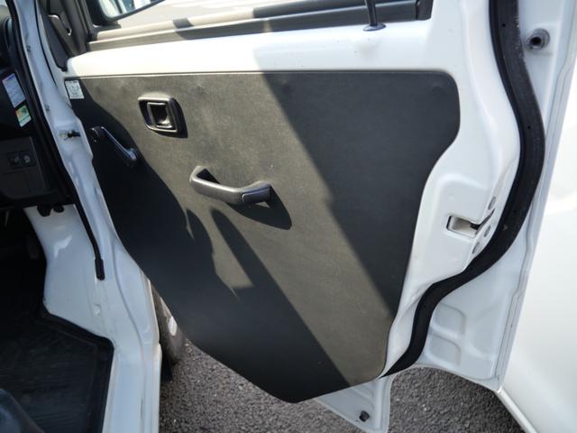 ハイゼットカーゴ スペシャル　エアコン　パワーステアリング　Ｗエアバッグ　アイドリングストップ　ＥＴＣ　ライトレベル調節　ラジオ（12枚目）