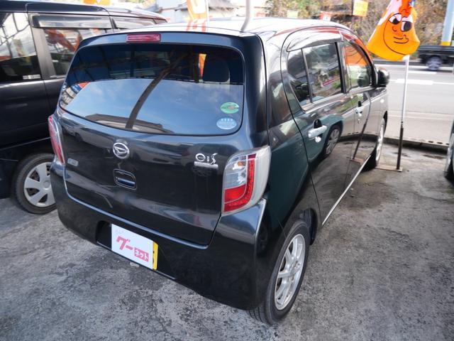 ミライース Ｘ　メモリアルエディション　ＣＤ　キーレスエントリー　電動格納ミラー　エコアイドル搭載車　プライバシーガラス　セキュリティ　記録簿　純正１４インチアルミホイール（7枚目）