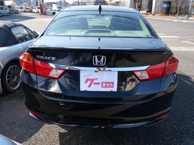 グレイス ＬＸ　ナビ　バックモニター　スマートキー　プッシュスタート　オートエアコン　ＥＴＣ　トラクションコントロール　電動格納ミラー　パワーステアリング（6枚目）