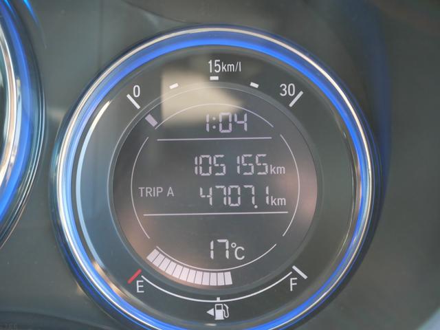 グレイス ＬＸ　ナビ　バックモニター　スマートキー　プッシュスタート　オートエアコン　ＥＴＣ　トラクションコントロール　電動格納ミラー　パワーステアリング（27枚目）