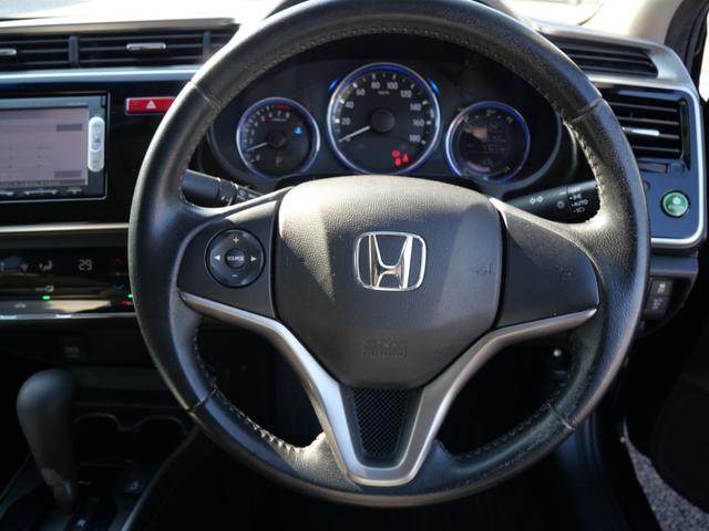 グレイス ＬＸ　ナビ　バックモニター　スマートキー　プッシュスタート　オートエアコン　ＥＴＣ　トラクションコントロール　電動格納ミラー　パワーステアリング（29枚目）