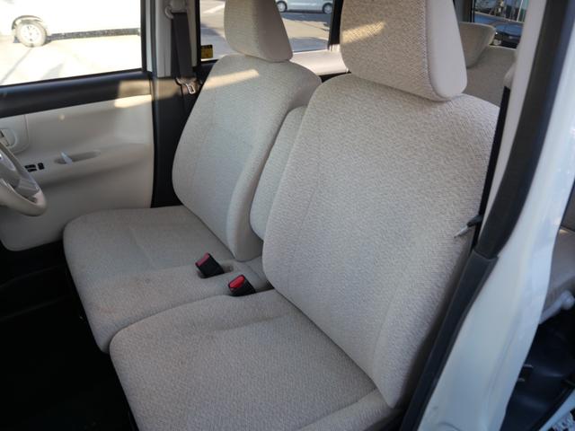 ムーヴキャンバス Ｘリミテッド　ＳＡＩＩ　ナビ　ＴＶ　スマートキー　プッシュスタート　両側電動スライドドア　オートエアコン　トラクションコントロール　アイドリングストップ（16枚目）