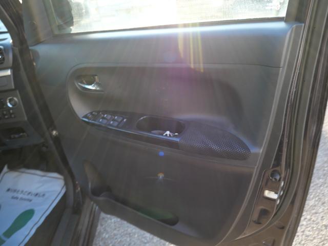 タント カスタムＸ　トップエディションＳＡＩＩＩ　スマートキー　プッシュスタート　ナビ　フルセグ　バックモニター　ＥＴＣ　左側電動スライドドア　オートエアコン　シートヒーター　トラクションコントロール（12枚目）