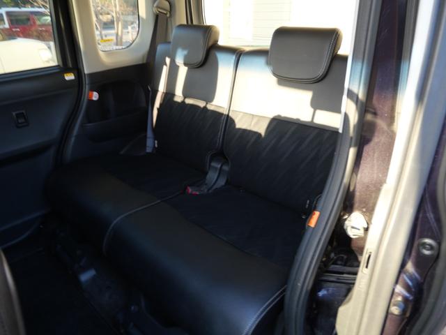 タント カスタムＸ　トップエディションＳＡＩＩＩ　スマートキー　プッシュスタート　ナビ　フルセグ　バックモニター　ＥＴＣ　左側電動スライドドア　オートエアコン　シートヒーター　トラクションコントロール（19枚目）